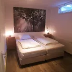 Feriehus Vacation With Hottub And Sauna Lunteren